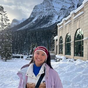 Meet your Posher, Victoria